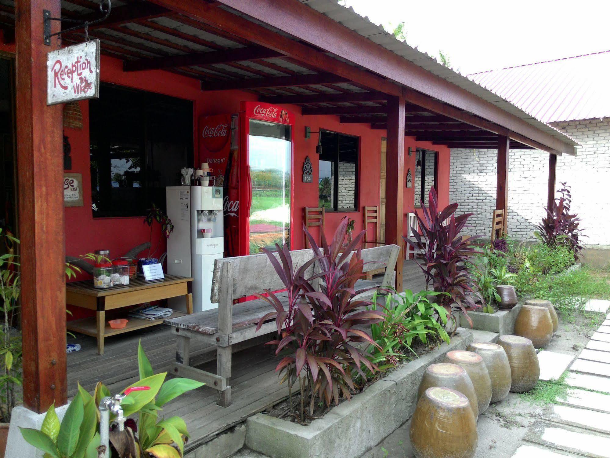The Village Langkawi Pantai Cenang  Buitenkant foto